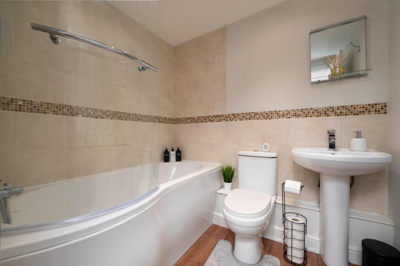 Willa Stunning 3 Bed With Parking & Garden Market Rasen Zewnętrze zdjęcie