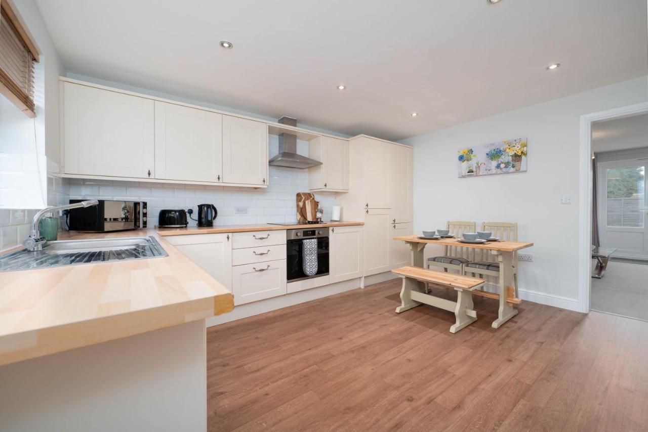 Willa Stunning 3 Bed With Parking & Garden Market Rasen Zewnętrze zdjęcie