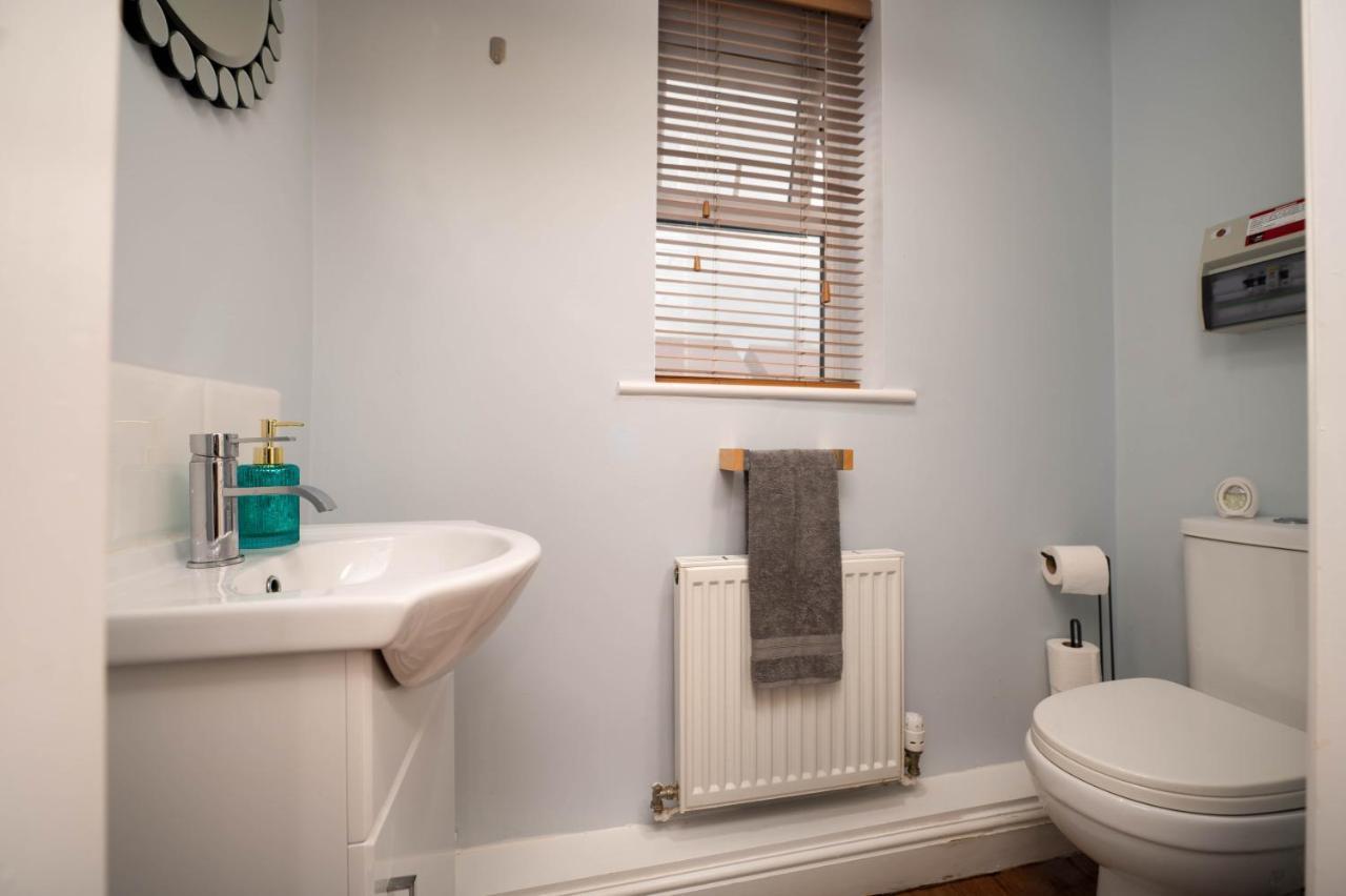 Willa Stunning 3 Bed With Parking & Garden Market Rasen Zewnętrze zdjęcie