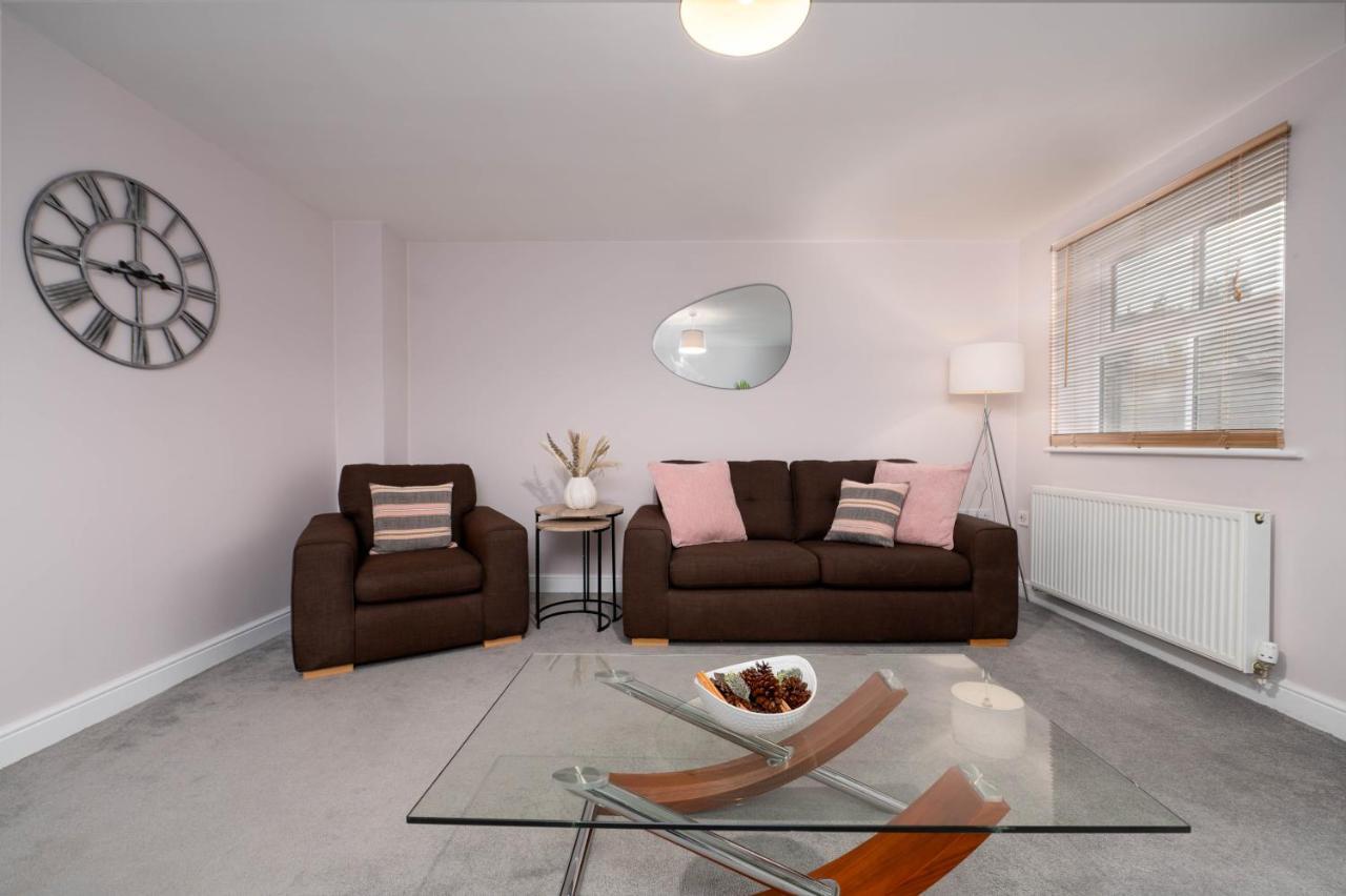 Willa Stunning 3 Bed With Parking & Garden Market Rasen Zewnętrze zdjęcie